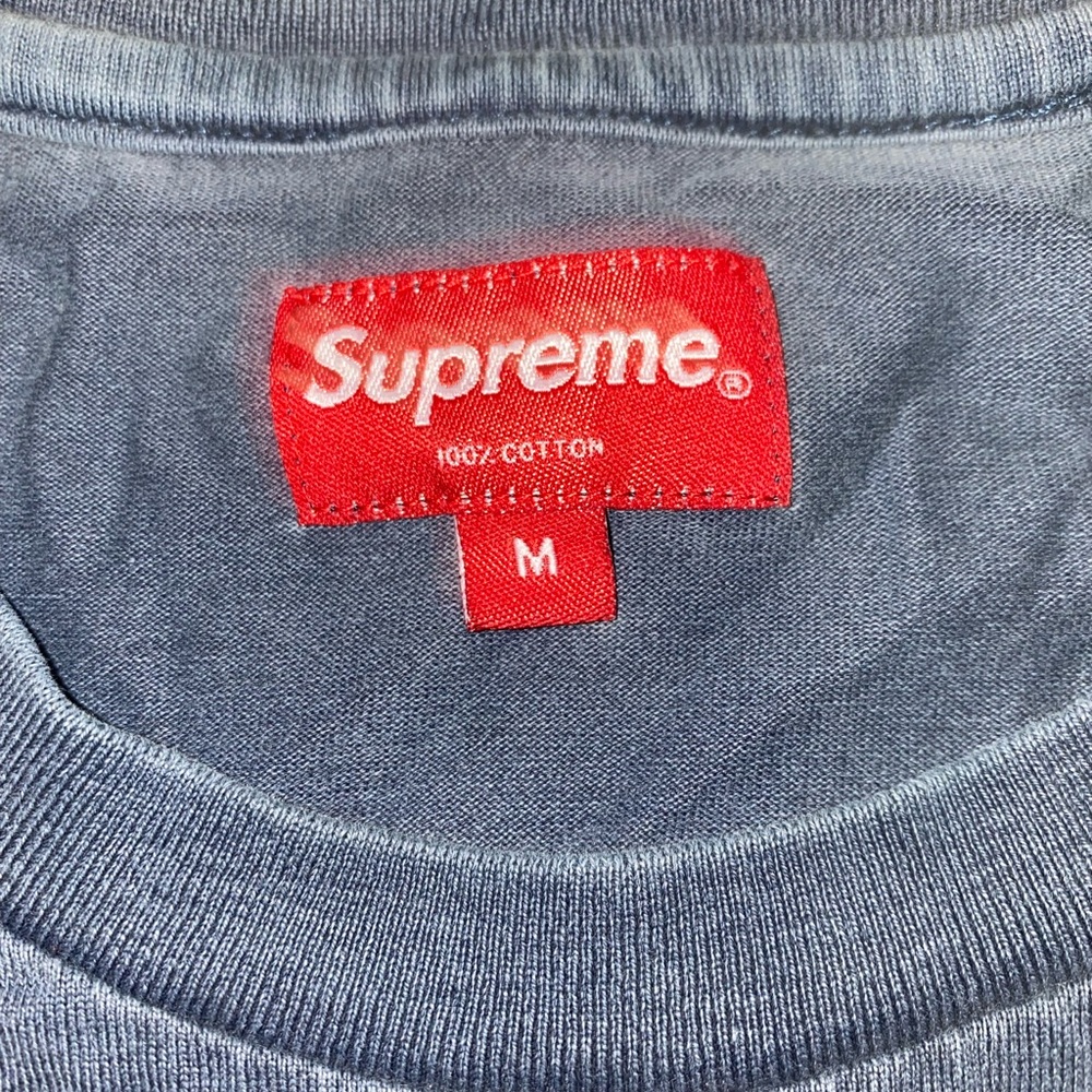 Navy supreme t-shirt